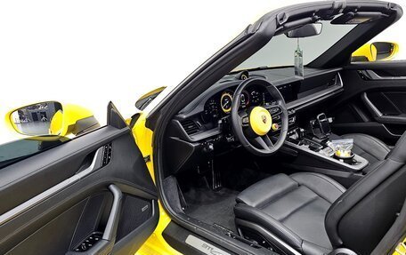 Porsche 911, 2021 год, 12 629 000 рублей, 10 фотография