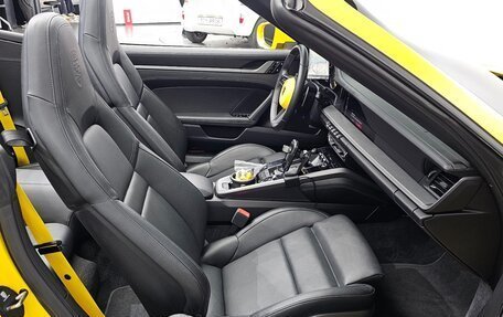 Porsche 911, 2021 год, 12 629 000 рублей, 11 фотография