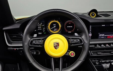 Porsche 911, 2021 год, 12 629 000 рублей, 13 фотография
