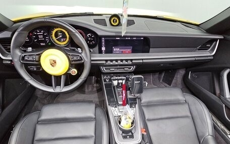 Porsche 911, 2021 год, 12 629 000 рублей, 7 фотография