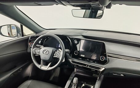 Lexus RX IV рестайлинг, 2025 год, 8 990 000 рублей, 10 фотография