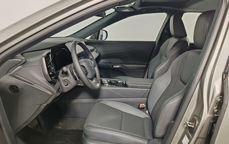 Lexus RX IV рестайлинг, 2025 год, 8 990 000 рублей, 15 фотография