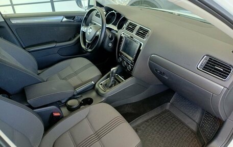 Volkswagen Jetta VI, 2016 год, 1 420 000 рублей, 11 фотография