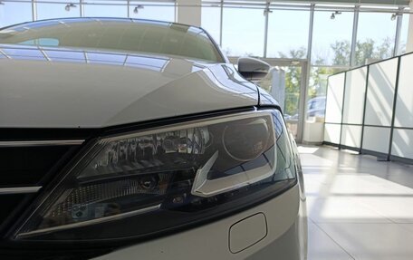 Volkswagen Jetta VI, 2016 год, 1 420 000 рублей, 17 фотография