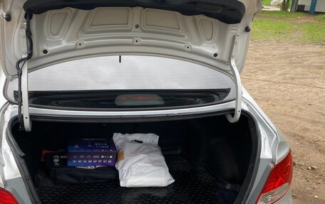 Hyundai Solaris II рестайлинг, 2013 год, 485 000 рублей, 22 фотография