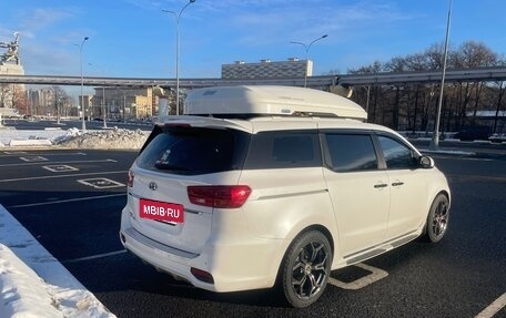 KIA Carnival III, 2020 год, 3 700 000 рублей, 4 фотография