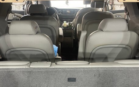 KIA Carnival III, 2020 год, 3 700 000 рублей, 15 фотография