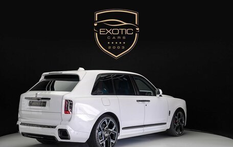 Rolls-Royce Cullinan, 2025 год, 90 000 000 рублей, 4 фотография