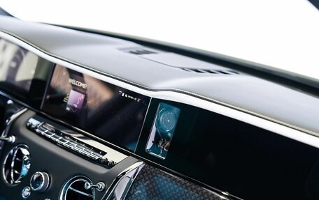 Rolls-Royce Cullinan, 2025 год, 90 000 000 рублей, 15 фотография