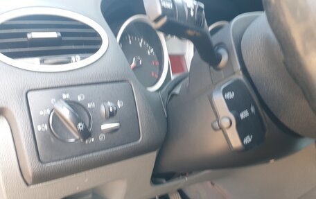 Ford Focus II рестайлинг, 2011 год, 750 000 рублей, 12 фотография