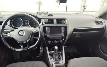 Volkswagen Jetta VI, 2018 год, 1 689 999 рублей, 7 фотография