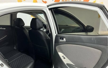 Hyundai Solaris II рестайлинг, 2013 год, 820 000 рублей, 17 фотография