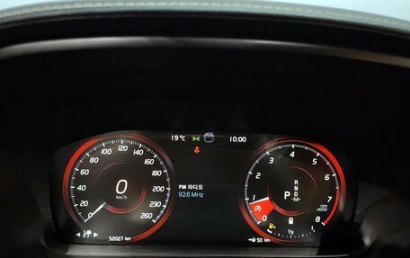 Volvo V60 Cross Country II, 2022 год, 3 160 000 рублей, 8 фотография