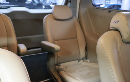 KIA Carnival III, 2018 год, 2 344 000 рублей, 12 фотография