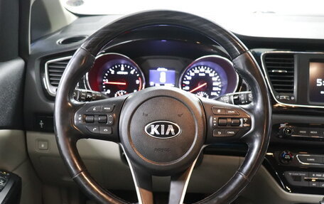 KIA Carnival III, 2018 год, 2 344 000 рублей, 13 фотография