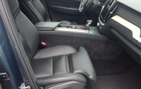 Volvo XC60 II, 2021 год, 4 670 000 рублей, 10 фотография