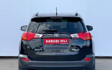 Toyota RAV4, 2015 год, 1 950 000 рублей, 7 фотография