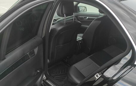 Mercedes-Benz C-Класс, 2012 год, 1 850 000 рублей, 1 фотография