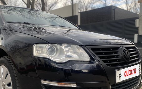 Volkswagen Passat B6, 2005 год, 650 000 рублей, 11 фотография