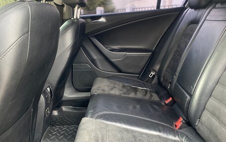 Volkswagen Passat B6, 2005 год, 650 000 рублей, 18 фотография
