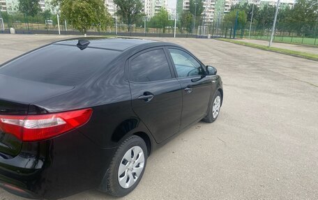 KIA Rio III рестайлинг, 2013 год, 879 000 рублей, 6 фотография