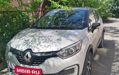 Renault Kaptur I рестайлинг, 2017 год, 1 304 000 рублей, 3 фотография
