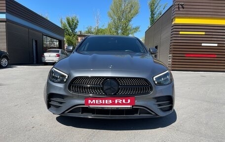 Mercedes-Benz E-Класс, 2020 год, 4 750 000 рублей, 2 фотография