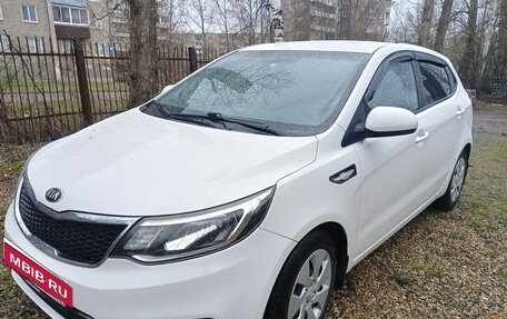 KIA Rio III рестайлинг, 2016 год, 1 000 049 рублей, 2 фотография