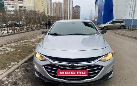 Chevrolet Malibu IX, 2019 год, 1 620 000 рублей, 5 фотография