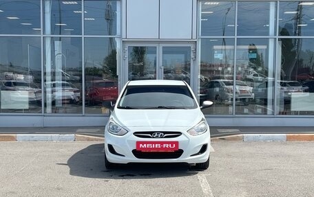 Hyundai Solaris II рестайлинг, 2013 год, 939 000 рублей, 2 фотография