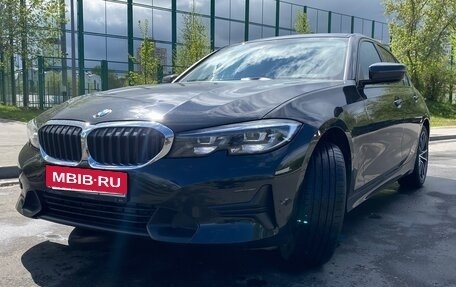 BMW 3 серия, 2021 год, 4 500 000 рублей, 3 фотография