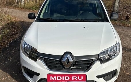 Renault Sandero II рестайлинг, 2018 год, 960 000 рублей, 2 фотография