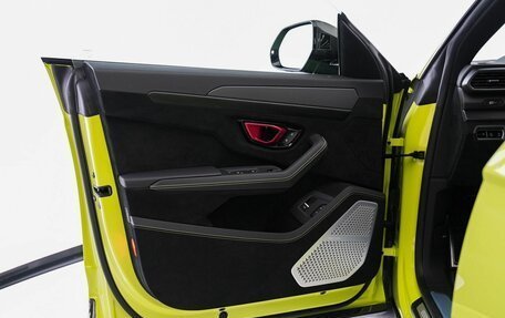 Lamborghini Urus I, 2024 год, 49 000 000 рублей, 16 фотография