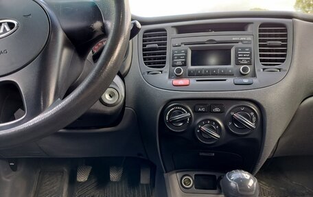 KIA Rio II, 2010 год, 610 000 рублей, 17 фотография