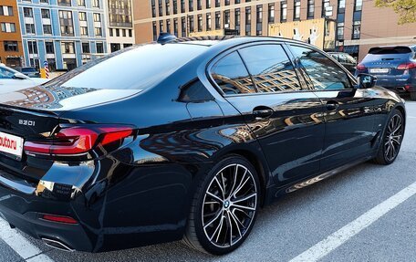 BMW 5 серия, 2020 год, 5 490 000 рублей, 4 фотография