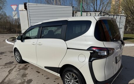 Toyota Sienta II, 2015 год, 1 250 000 рублей, 9 фотография