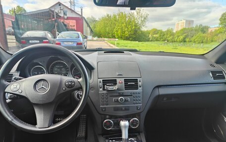 Mercedes-Benz C-Класс, 2011 год, 1 550 000 рублей, 2 фотография