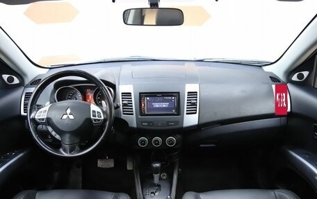 Mitsubishi Outlander III рестайлинг 3, 2008 год, 1 290 000 рублей, 16 фотография