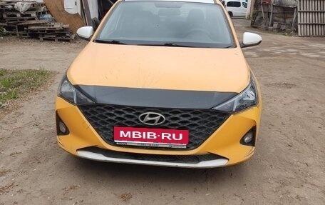 Hyundai Solaris II рестайлинг, 2021 год, 1 200 000 рублей, 1 фотография
