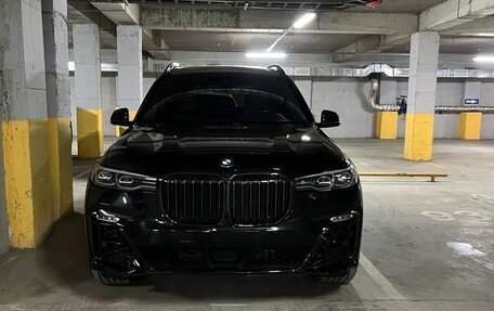 BMW X7, 2022 год, 9 890 000 рублей, 3 фотография