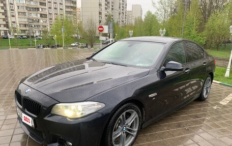 BMW 5 серия, 2014 год, 2 090 000 рублей, 2 фотография