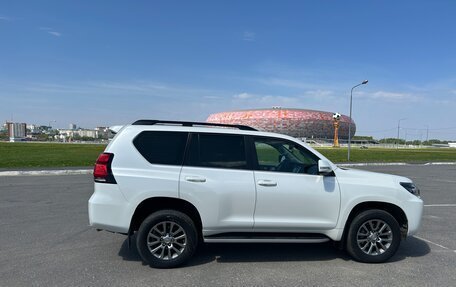 Toyota Land Cruiser Prado 150 рестайлинг 2, 2018 год, 5 400 000 рублей, 3 фотография