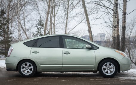 Toyota Prius, 2007 год, 900 000 рублей, 5 фотография