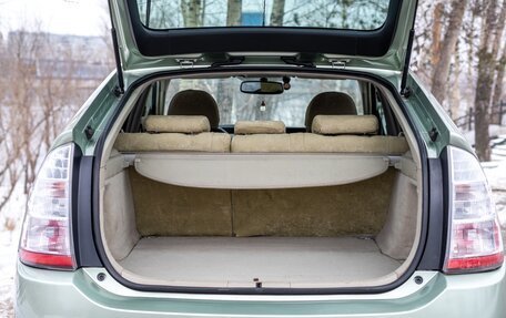 Toyota Prius, 2007 год, 900 000 рублей, 8 фотография