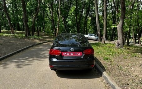 Volkswagen Jetta VI, 2013 год, 1 100 000 рублей, 4 фотография