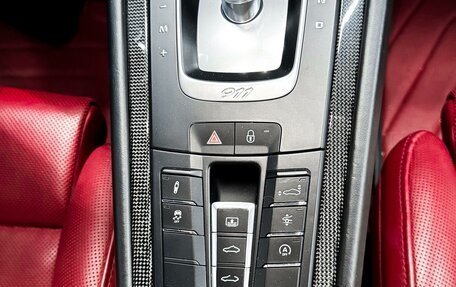 Porsche 911, 2017 год, 14 700 000 рублей, 18 фотография