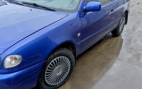 Toyota Corolla, 2000 год, 350 000 рублей, 4 фотография