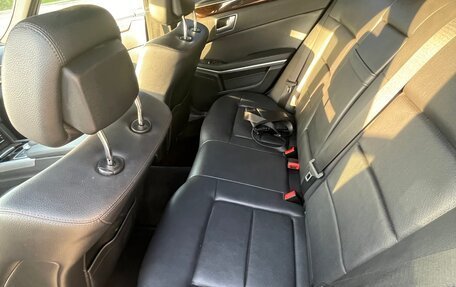 Mercedes-Benz E-Класс, 2012 год, 1 600 000 рублей, 17 фотография