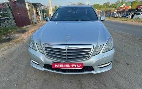Mercedes-Benz E-Класс, 2012 год, 1 600 000 рублей, 28 фотография