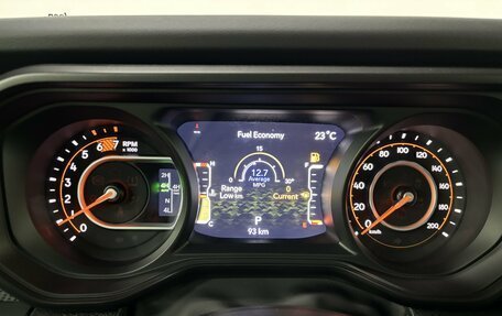 Jeep Wrangler, 2024 год, 8 499 000 рублей, 16 фотография